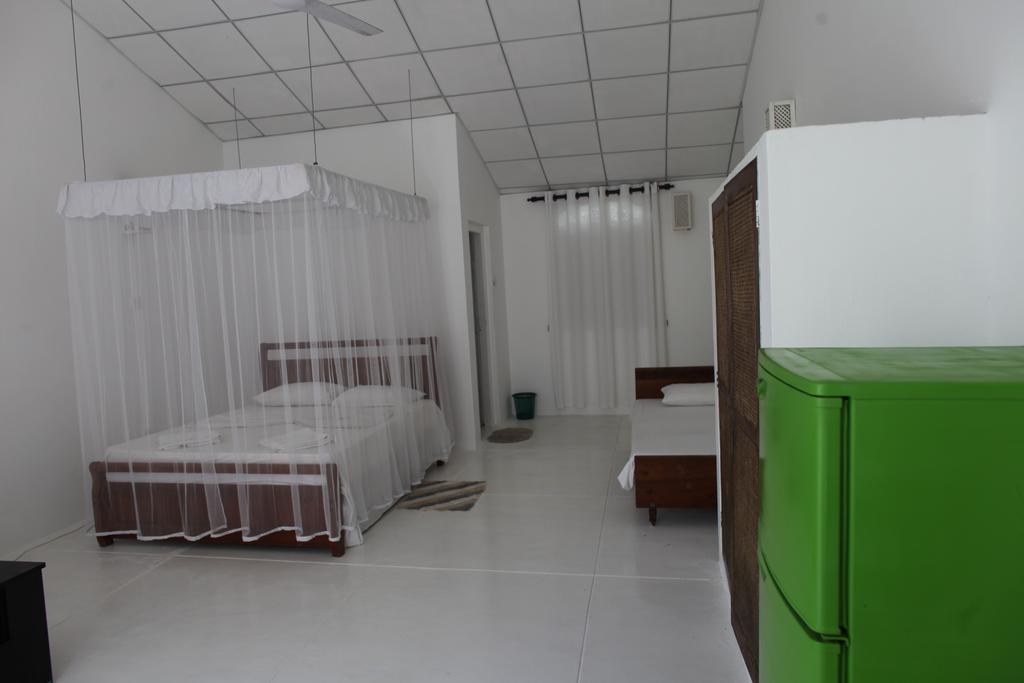 Chitra Ayurveda Hotel Bentota Szoba fotó